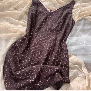 Saks fifth avenue brown eyelet lace over pink silk lining. A line and V neck.